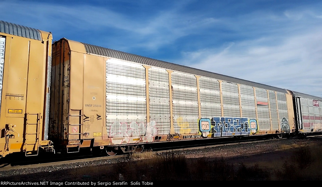 BNSF 25846TTGX 967046